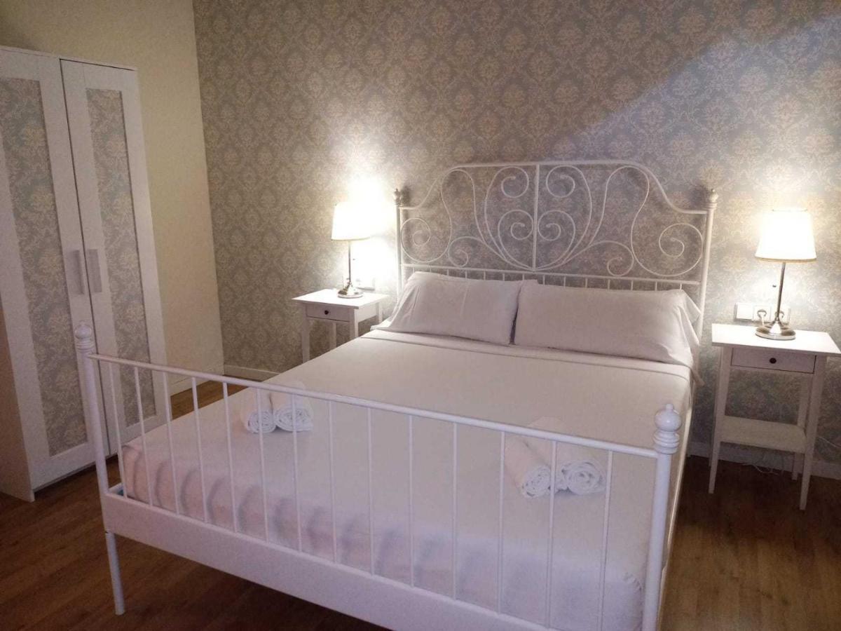 Lumine Luxury Suites By Gaiarooms Барселона Екстериор снимка