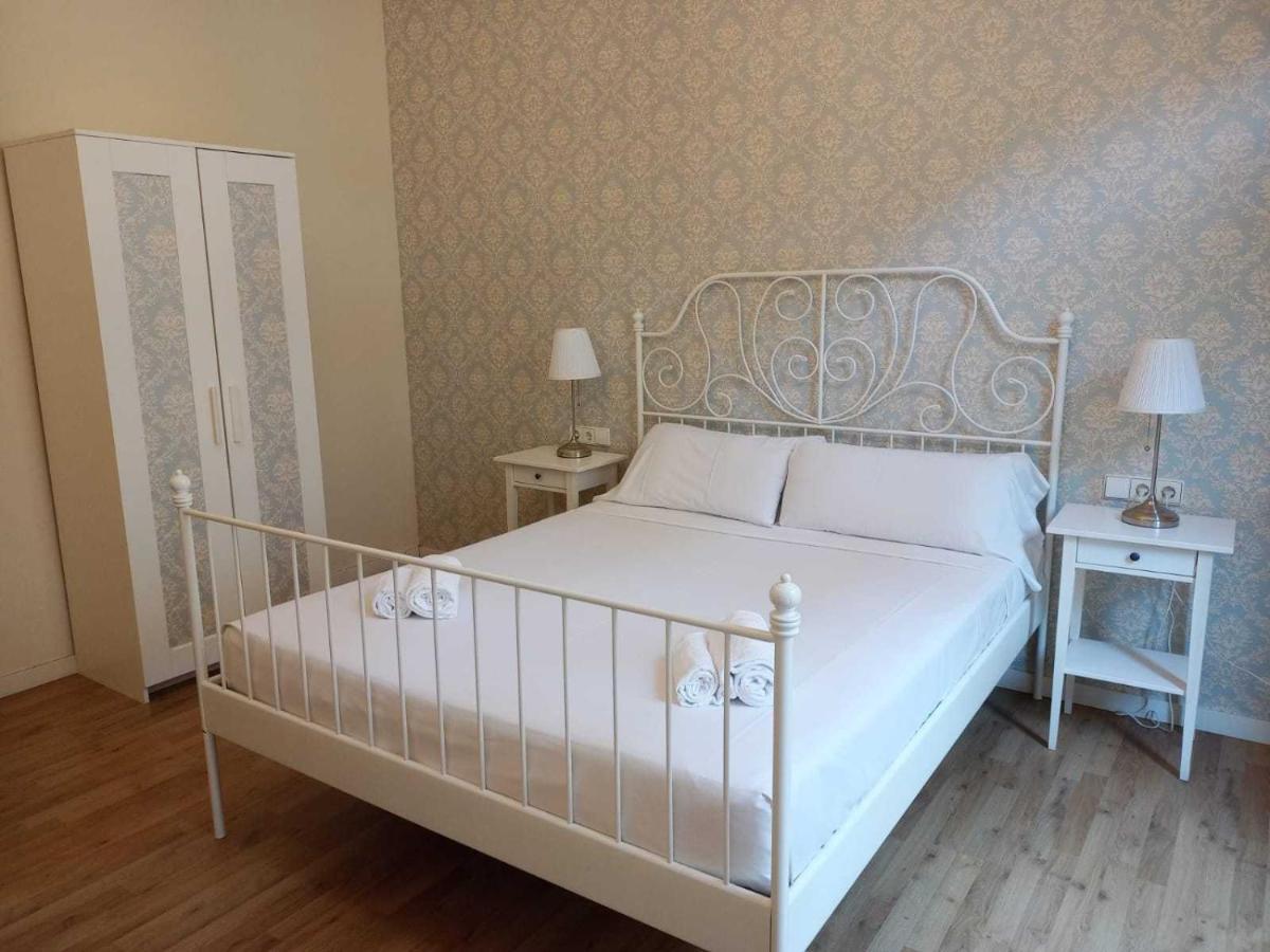 Lumine Luxury Suites By Gaiarooms Барселона Екстериор снимка