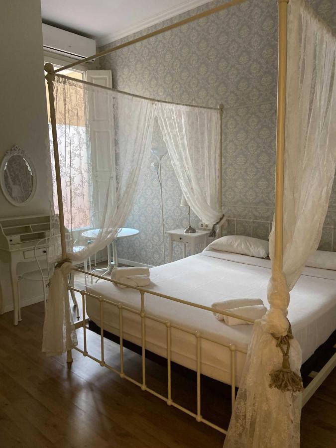 Lumine Luxury Suites By Gaiarooms Барселона Екстериор снимка