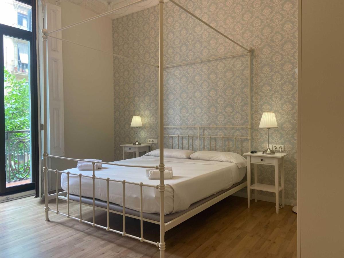 Lumine Luxury Suites By Gaiarooms Барселона Екстериор снимка