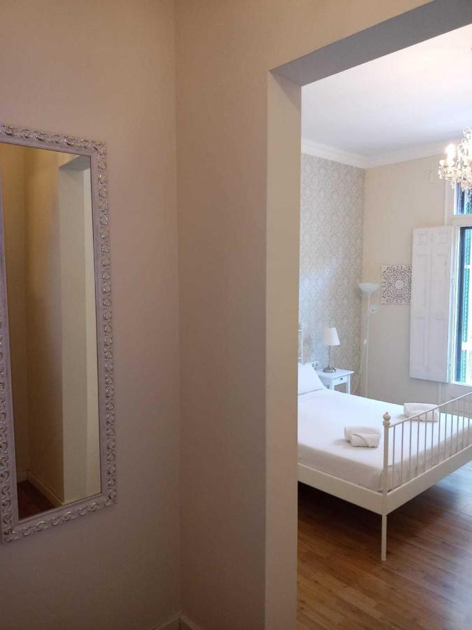 Lumine Luxury Suites By Gaiarooms Барселона Екстериор снимка