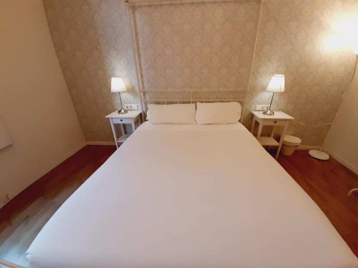 Lumine Luxury Suites By Gaiarooms Барселона Екстериор снимка
